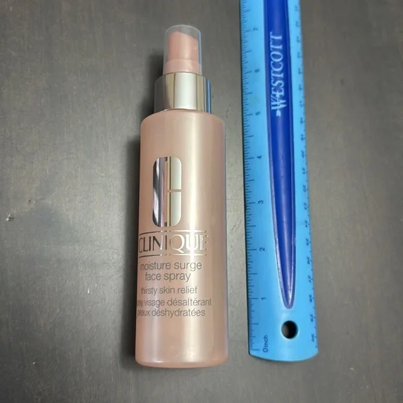 NWT Clinique Bundle- Moisture Surge Face Spray 4.2, 2 Cleansers, 4 Mascaras - Picture 3 of 8